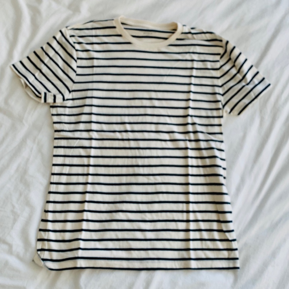 J.Crew - Men’s Short-Sleeve Tee - Large